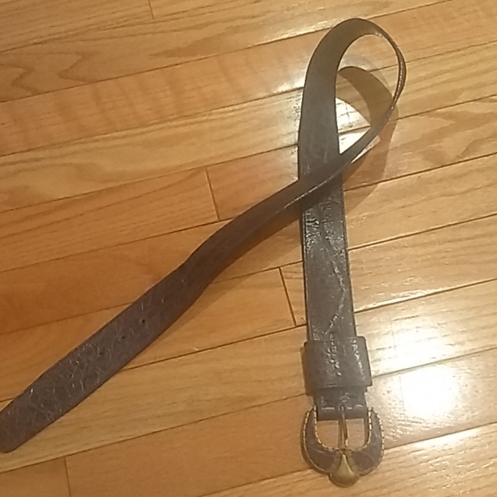 - - Manzoor leather grayish brown croc belt.